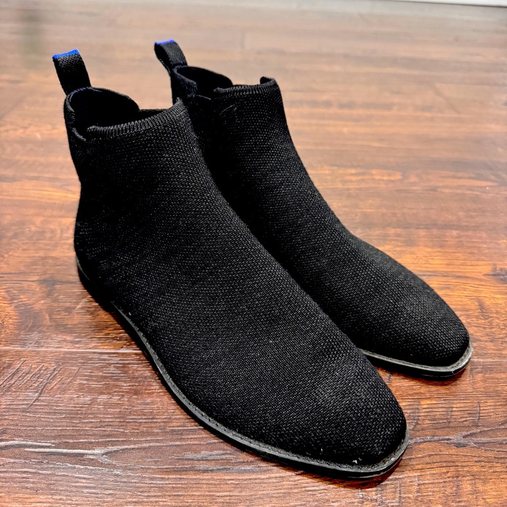 ROTHY'S Merino Wool Black Slip-On Chelsea Ankle Booties Women's SZ 8 - Picture 2 of 6